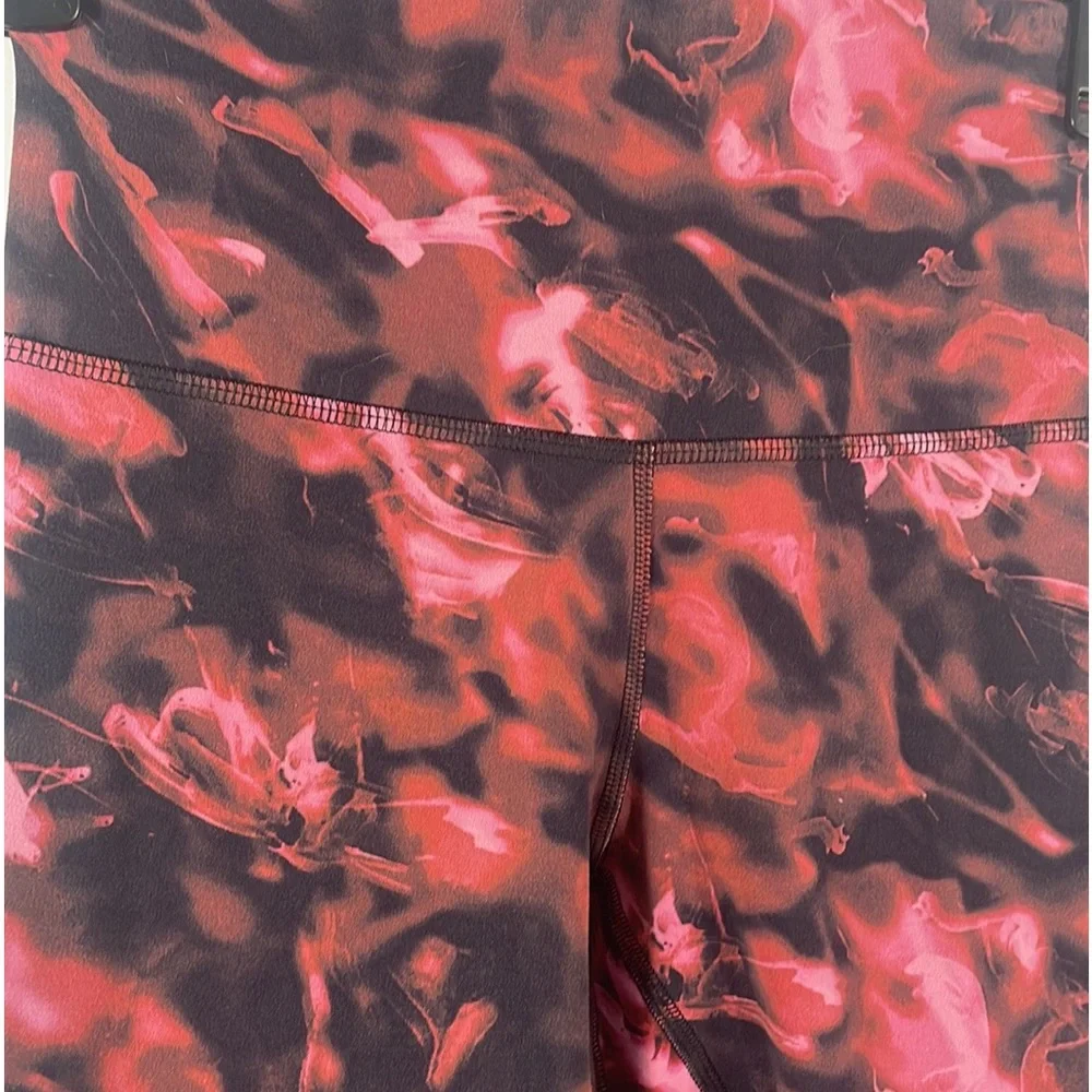 LULULEMON Size 4, Align Pants, Leggings, Black, Pink, Yoga, High Rise - Picture 4 of 7